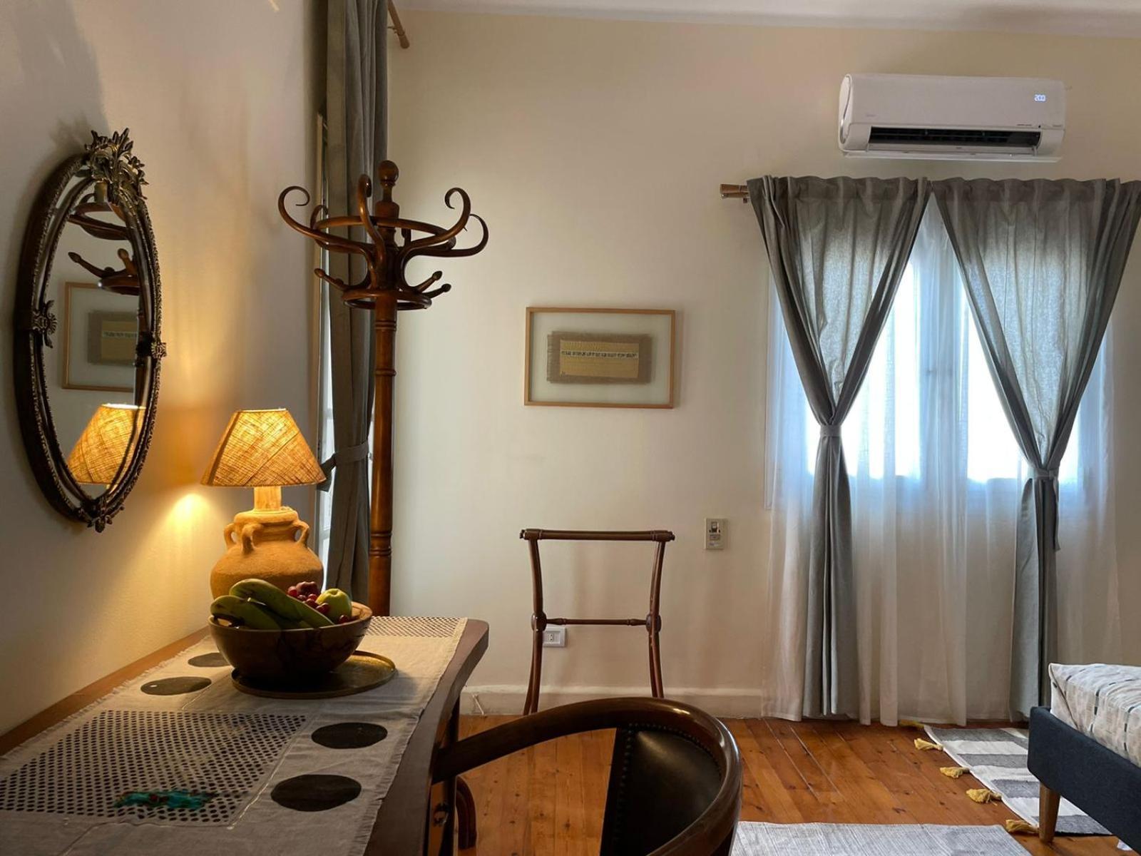 Luxury On The Nile - Zamalek Apartments Каир Экстерьер фото