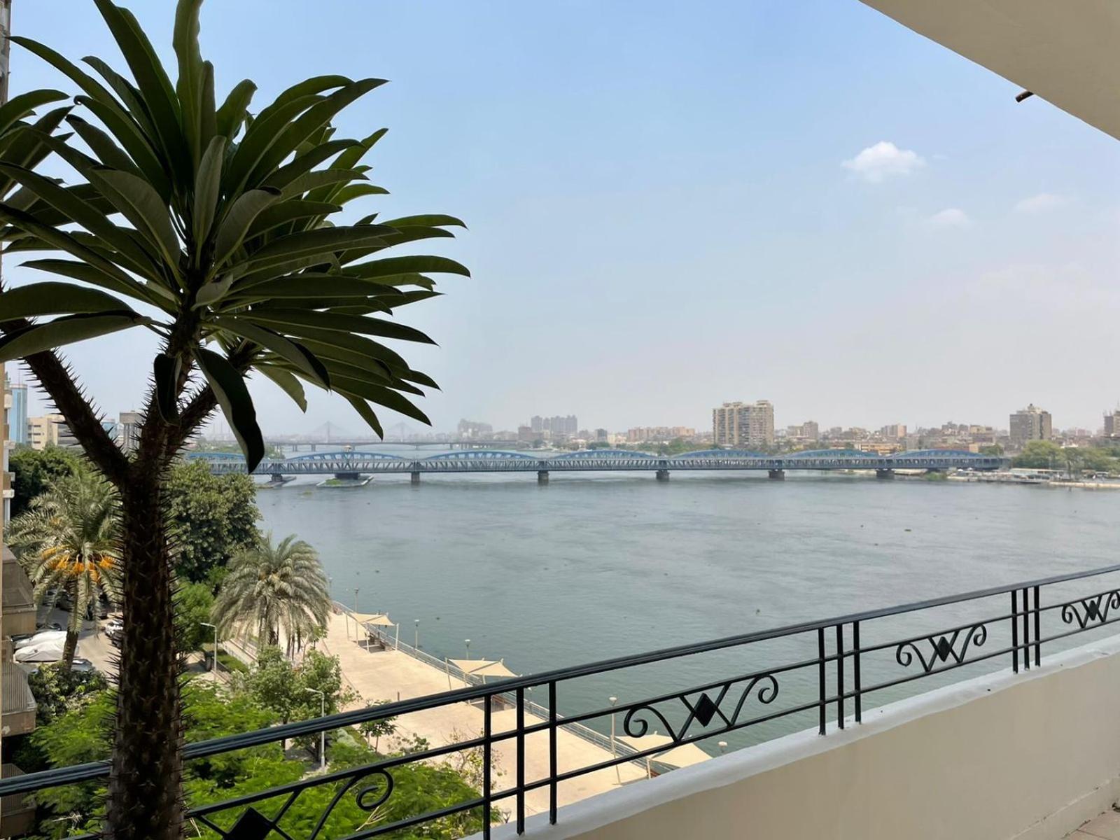 Luxury On The Nile - Zamalek Apartments Каир Экстерьер фото