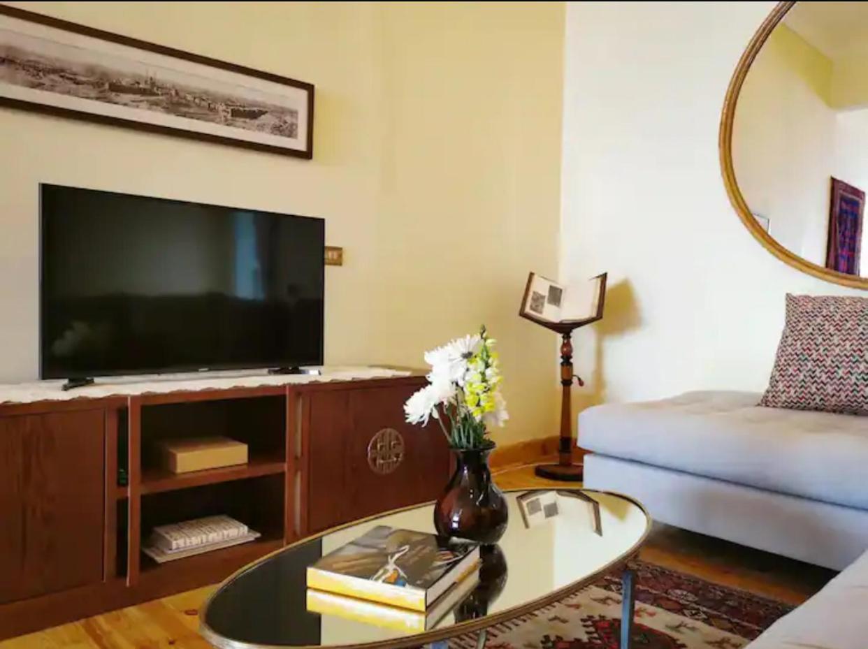 Luxury On The Nile - Zamalek Apartments Каир Экстерьер фото