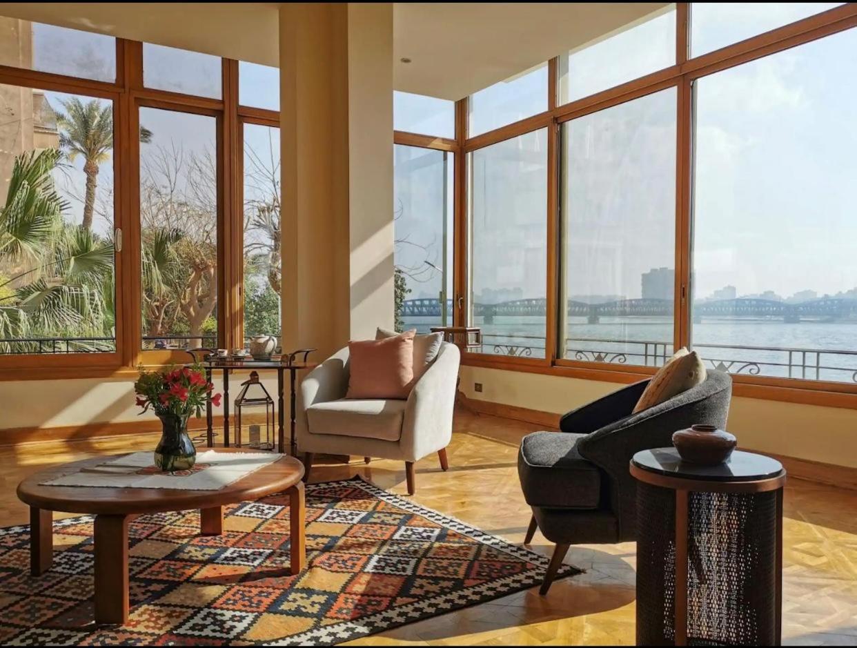 Luxury On The Nile - Zamalek Apartments Каир Экстерьер фото